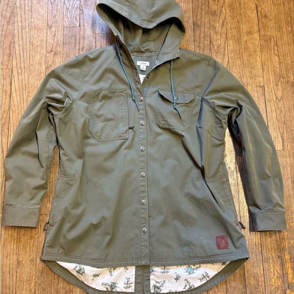 L.L. Bean Women’s Hooded Lined Spring Parka Utility Jacket - Picture 5 of 5